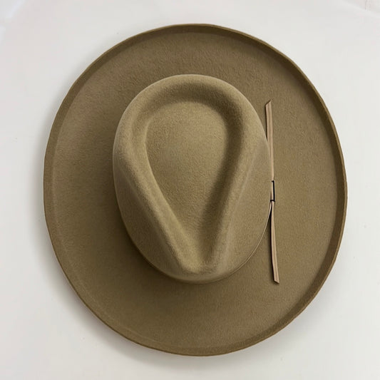 CLARKSDALE TEARDROP TAN HAT 57